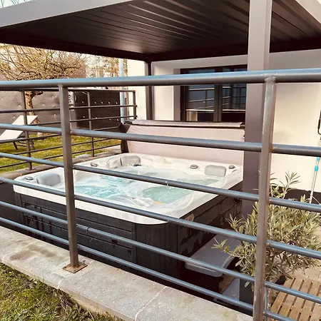 Maison Jacuzzi Prive - Sejour Detente 7personnes 펜션 에타플르