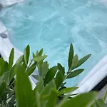 펜션 Maison 7 Couchages & Jaccuzi *